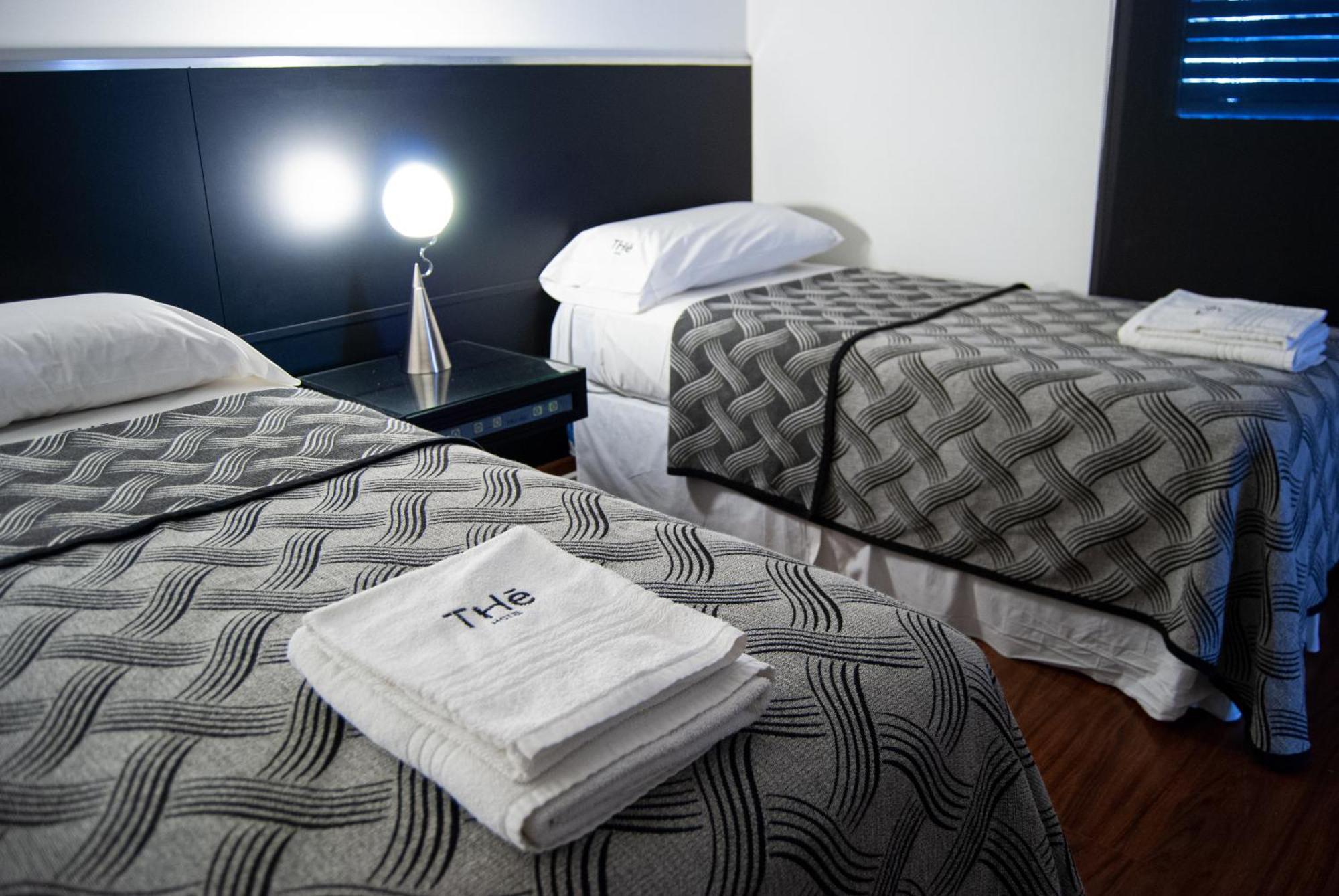 The Hotel Κόρδοβα Εξωτερικό φωτογραφία